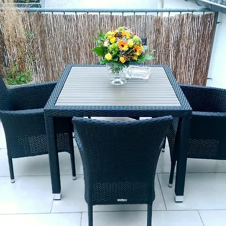 Fhs 4* Βόννη