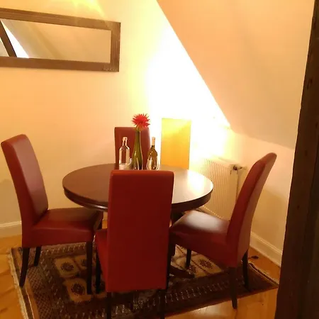 Fhs 4* Βόννη