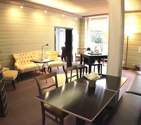 Fhs 4* Βόννη